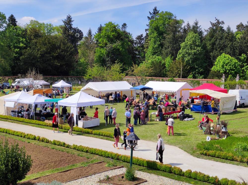 Marché de printemps - Bonnétable