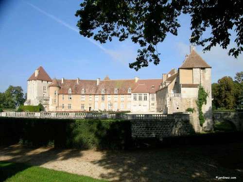 Parc et Jardins du Château d'Epoisses