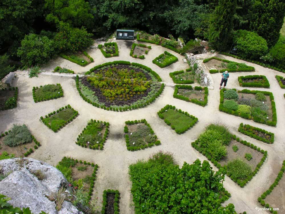 Jardin des Herbes photo 1