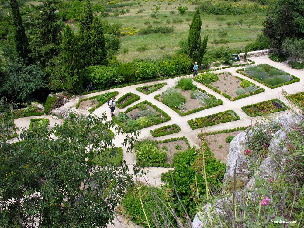Jardín de las Hierbas photo 2