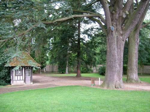 Domaine d'Harcourt, Château-Arboretum