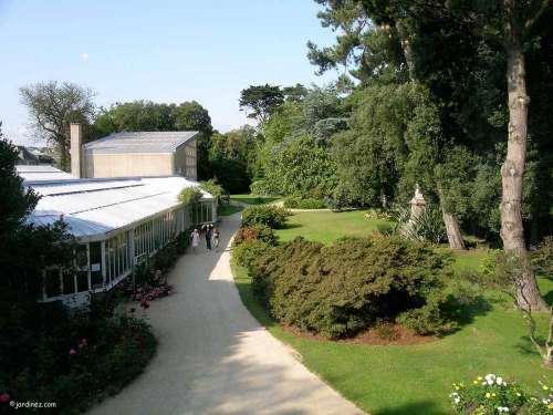 Park and Greenhouses Emmanuel Liais