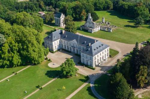 Park und Rosengarten der Königlichen Abtei von Chaalis