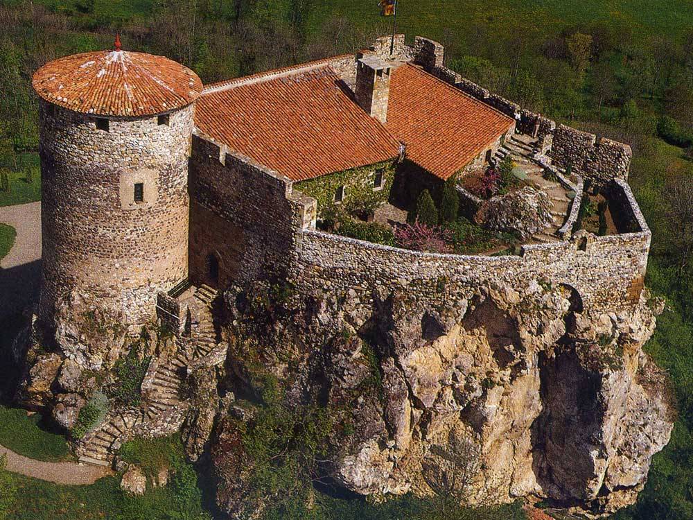 Crusade Garden of Busséol ' Castle photo 0
