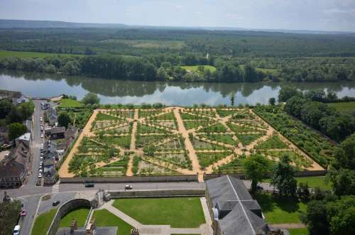 Kitchen garden and Orchard of La Roche-Guyon Castle