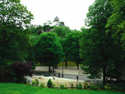Parco delle Buttes-Chaumont a Parigi photo 4